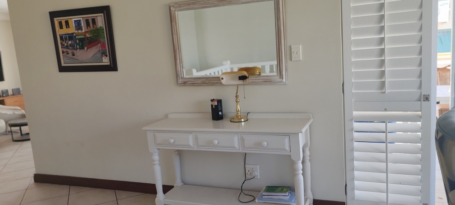 4 Bedroom Property for Sale in Caribbean Beach Club North West